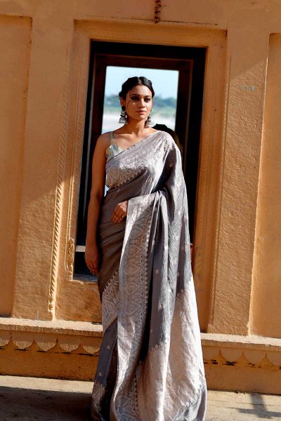 Silver Tussar Silk Banarasi Saree Manufacturers in Varanasi