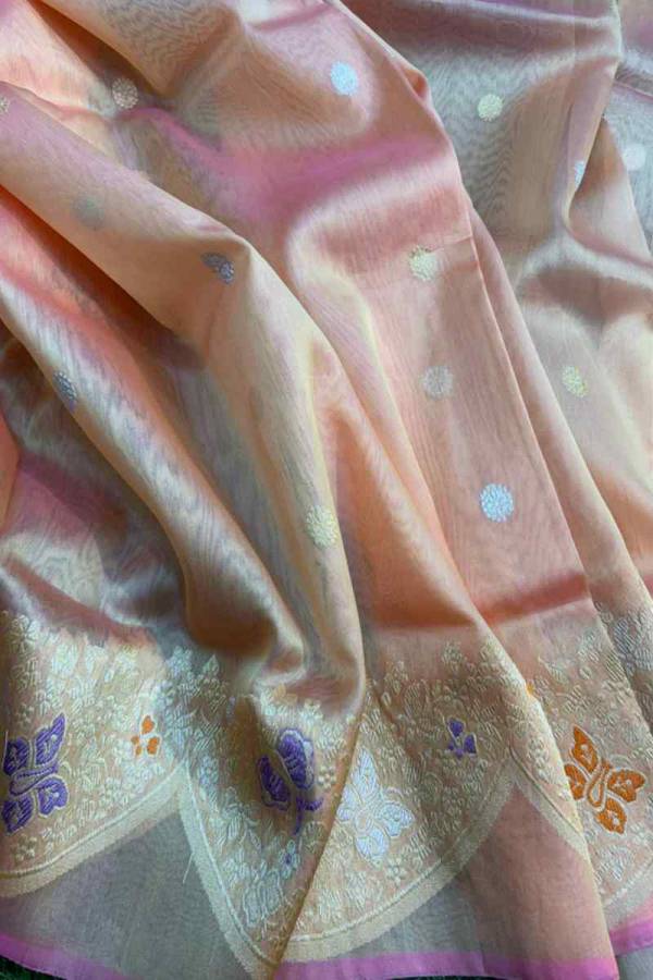 Baby Pink Kaduwa Boota Katan Tissue With Scallop Border Banarasi Handloom Saree in Varanasi