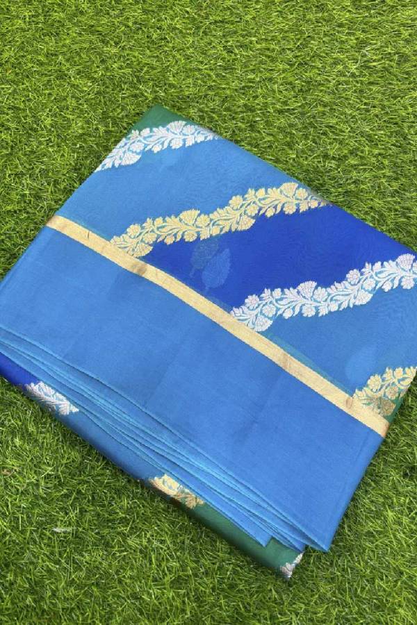 Blue Kora Katan Rungkaat Banarasi Handloom Saree in Varanasi