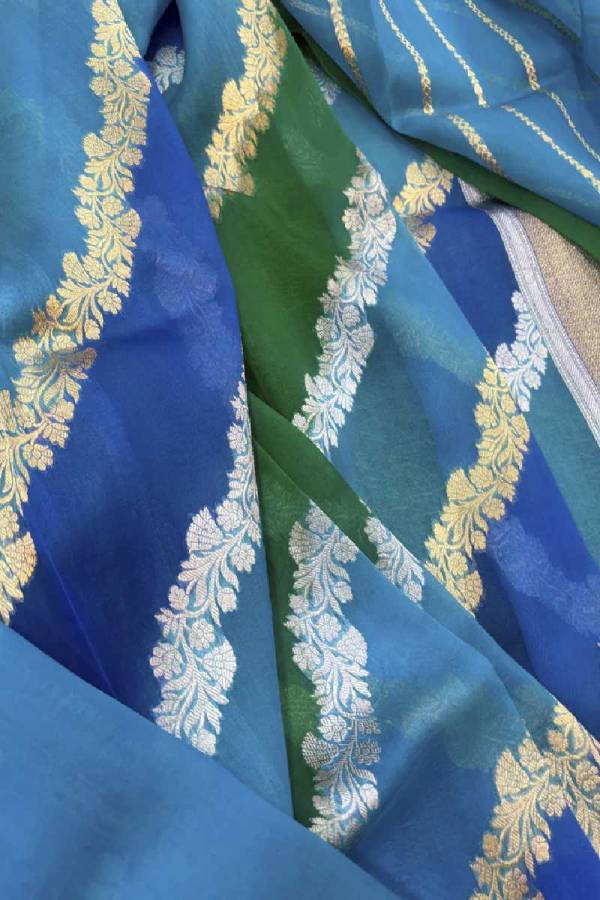 Blue Kora Katan Rungkaat Banarasi Handloom Saree in Varanasi