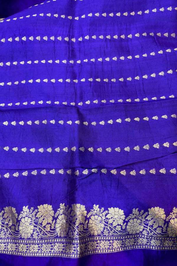 Blue Pure Raw Mango With Ada Kadhiyal Banarasi Handloom Saree in Varanasi