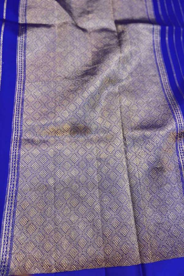Dark Blue Pure Raw Mango Banarasi Handloom Saree in Varanasi