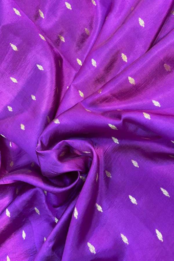 Dark Rani Pink Shade Pure Raw Mango Banarasi Handloom saree in Varanasi