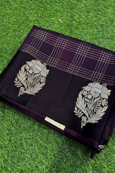 Dark Wine Brown Pure Raw Mango Banarasi Handloom Saree in Varanasi