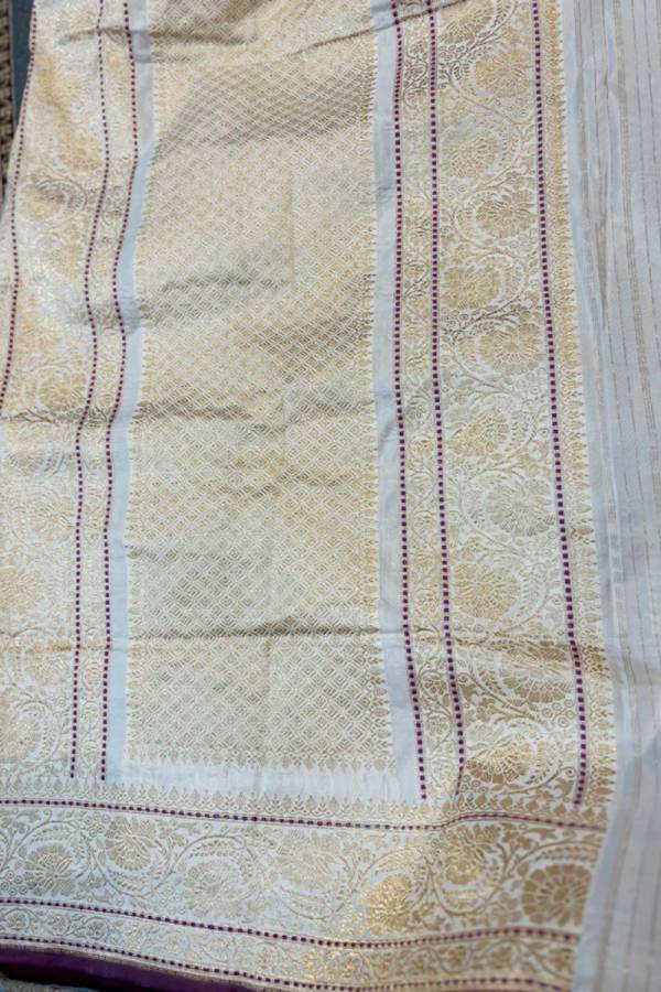 Exclusive White Pure Katan Iktara Handloom Saree in Varanasi