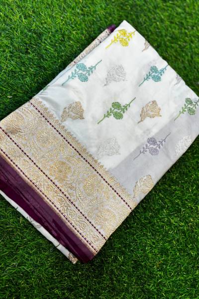 Exclusive White Pure Katan Iktara Handloom Saree Manufacturers, Suppliers, Exporters in Calgary