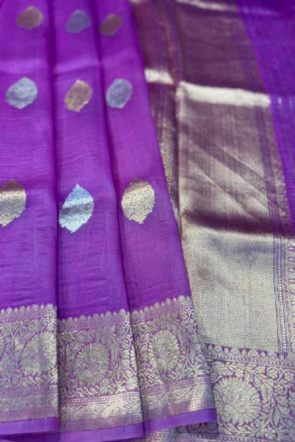 Levender Pure Kora Katan Kadhiyal Banaras Handloom Saree in Varanasi