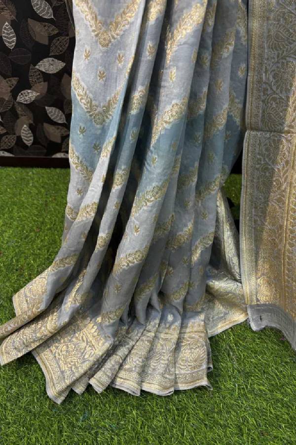 Light Bluish Shades Of Rungkaat Georgette Banarasi Saree in Varanasi