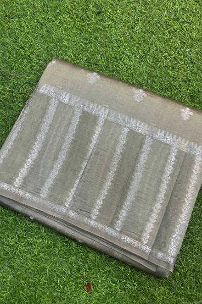 Light Gray Pure Raw Mango Banarasi Handloom Saree in Varanasi