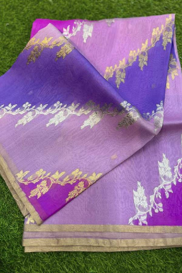 Light Lavender Pure Kora Katan Rungkaat Banarasi Handloom Saree in Varanasi