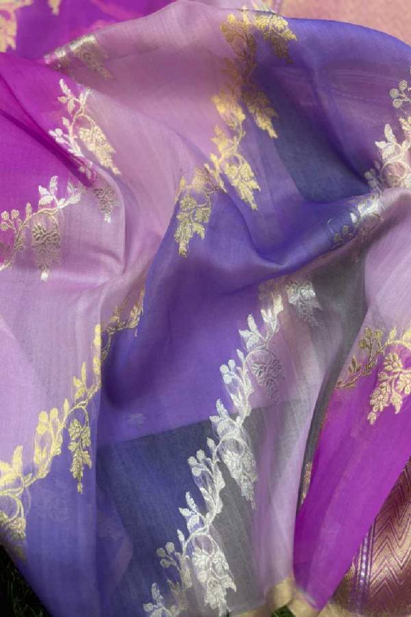 Light Lavender Pure Kora Katan Rungkaat Banarasi Handloom Saree in Varanasi