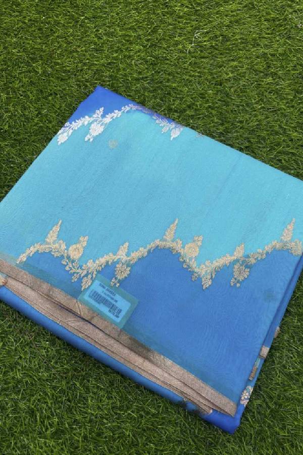 Light Sky Blue Kora Katan Rungkaat Banarasi Handloom Saree in Varanasi