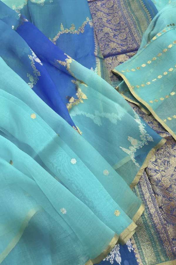 Light Sky Blue Kora Katan Rungkaat Banarasi Handloom Saree in Varanasi