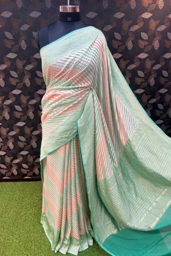 Linght Green Pure Khaddi Georgette Rungkaat Banarasi Handloom Saree in Varanasi