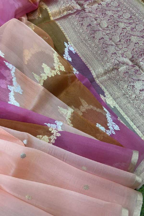 Peach Pure Kora Katan Rungkaat Banarasi Handloom Saree in Varanasi