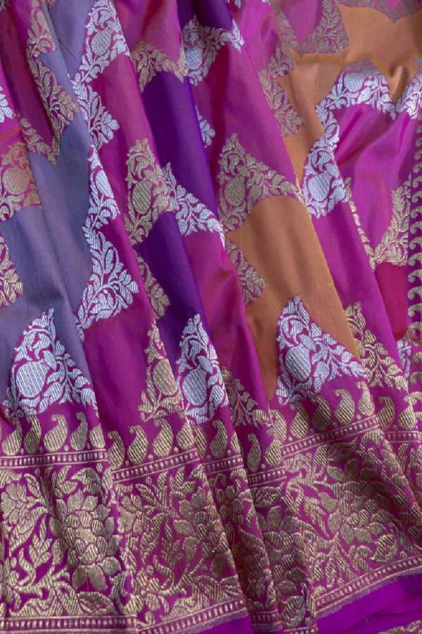 Pink-Rungkaat Katan Banarasi Handloom Saree in Varanasi