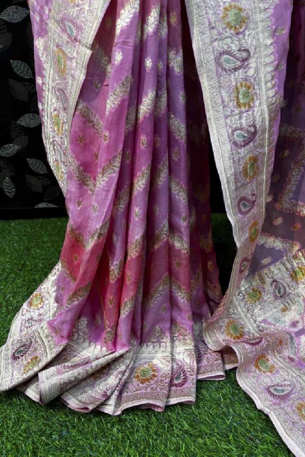 Pink Rungkaat Khaddi Georgette Banarasi Handloom Saree in Varanasi