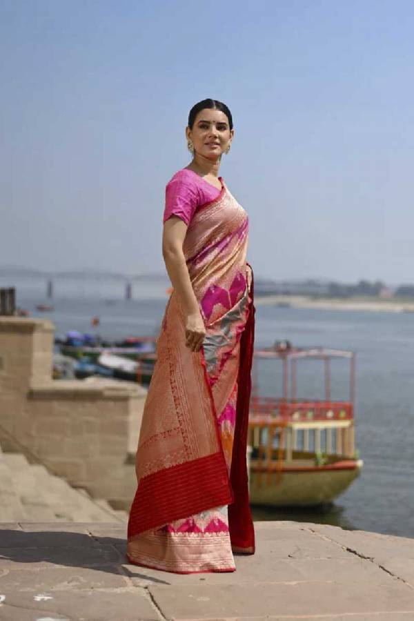 Pink Rungkaat Pure Katan Kadhiyal Banaras Handloom Saree in Varanasi