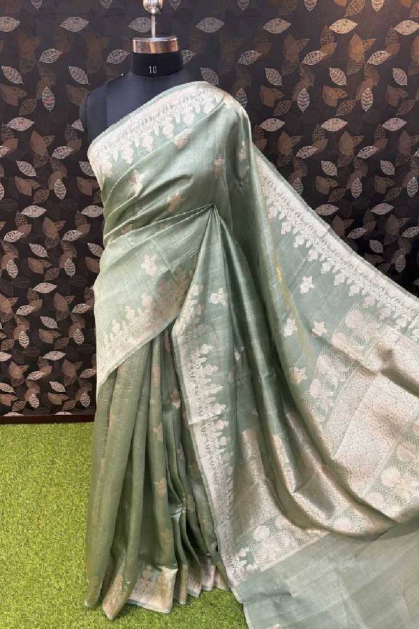 Pista Green Pure Raw Mango Banarasi Handloom Saree in Varanasi