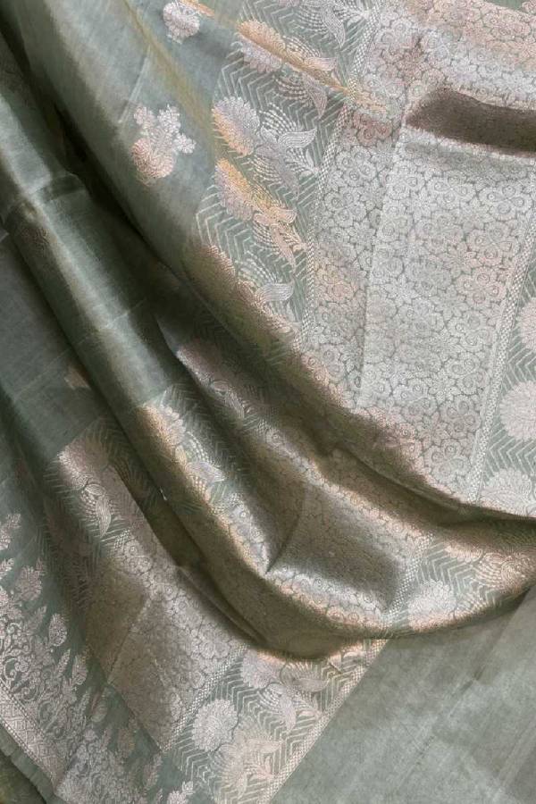 Pista Green Pure Raw Mango Banarasi Handloom Saree in Varanasi