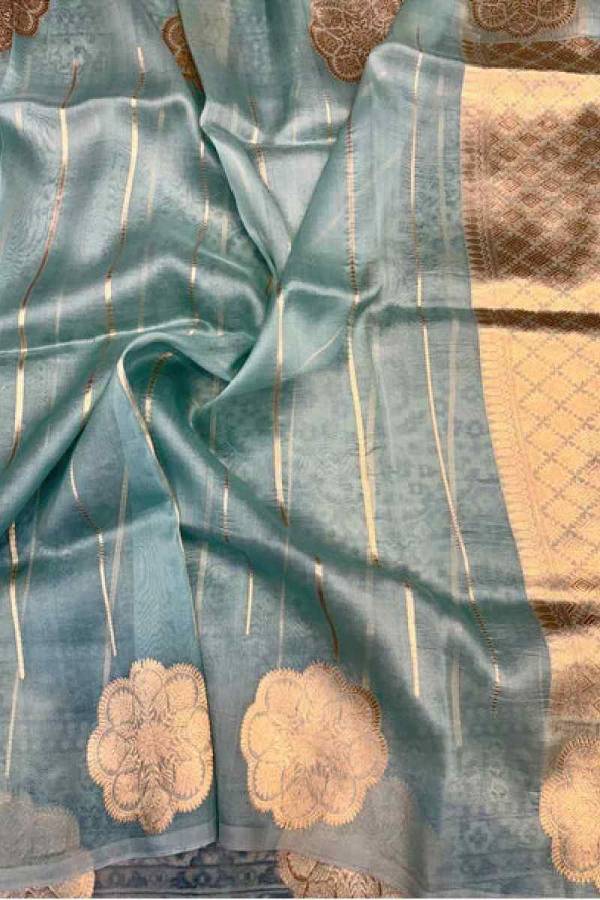 Powder Blue Pure Kora Kadhiyal Tissue Banaras Handloom Saree in Varanasi