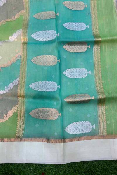 Powder Blue Pure Kora Katan Rungkaat Banarasi Handloom Saree in Varanasi