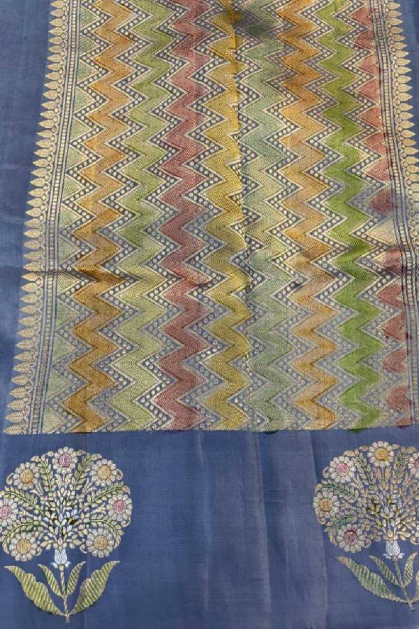 Pure Katan Light Weight Raw Mango Banarasi Handloom Saree in Varanasi