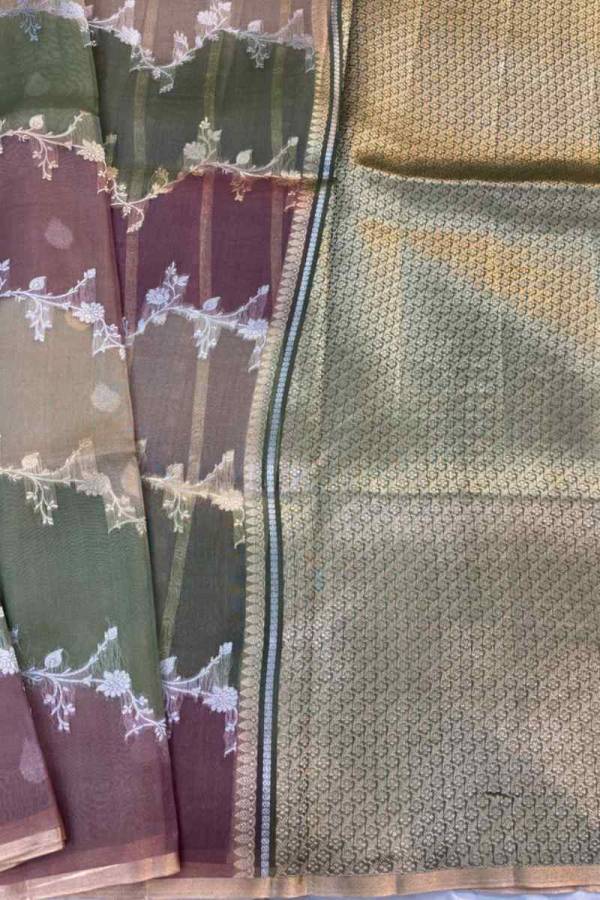 Pure Kora Zari Work Rangkaat Banarasi Handloom Saree in Varanasi