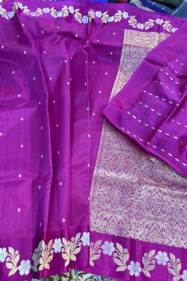 Pure Raw Mango With Scallop Border Banarasi Saree in Varanasi