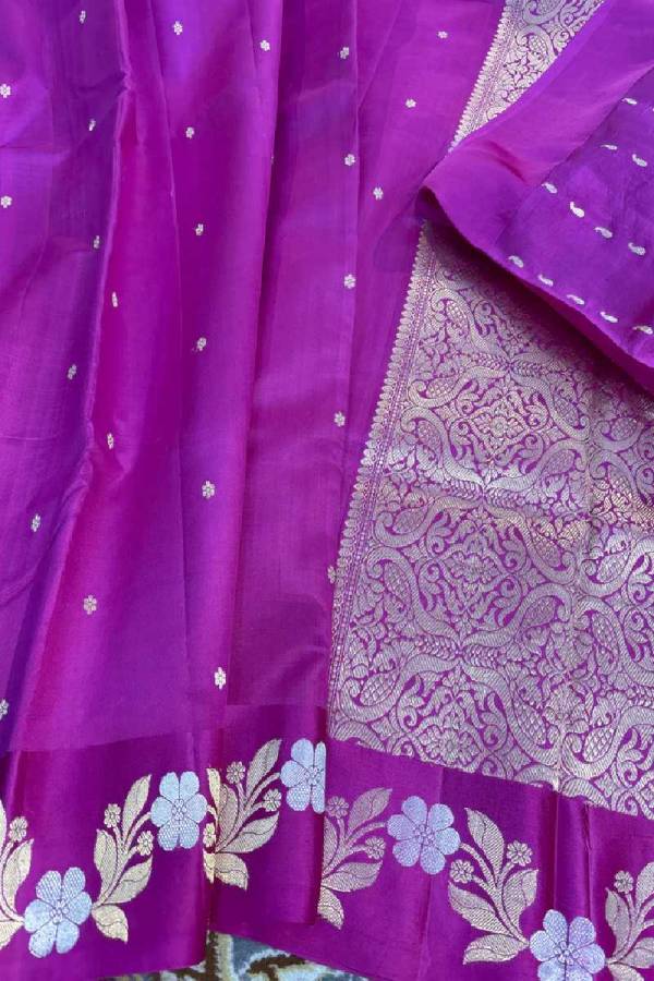 Pure Raw Mango With Scallop Border Banarasi Saree in Varanasi