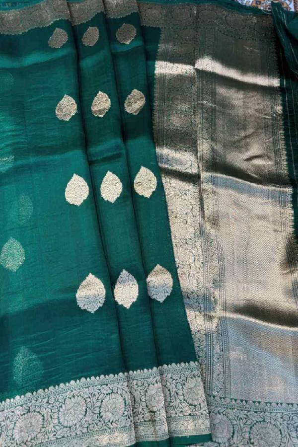 Rama Green Pure Kora Katan Kadhiyal Banaras Handloom Saree in Varanasi