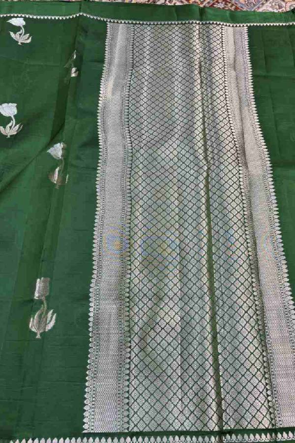 Rama Green Pure Raw Mango Banarasi Handloom Saree in Varanasi