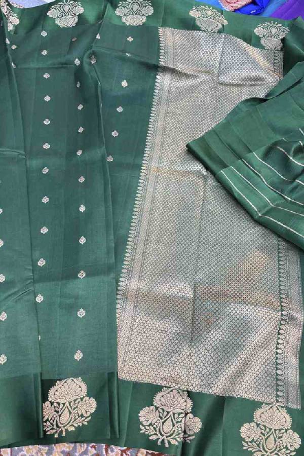 Rama Green Raw Mango Banarasi Handloom Saree in Varanasi