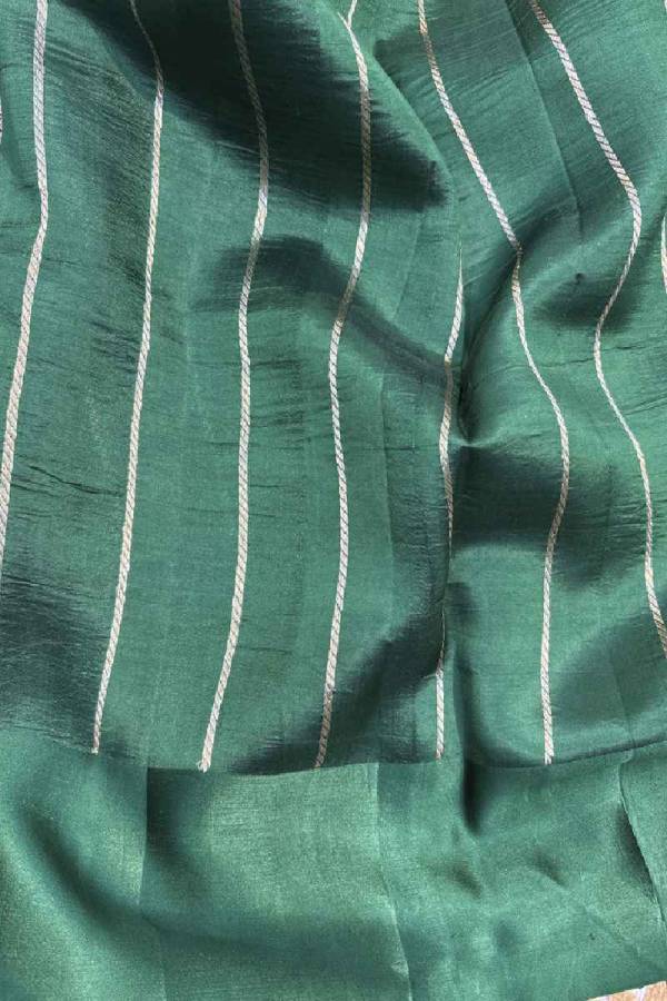 Rama Green Raw Mango Banarasi Handloom Saree in Varanasi