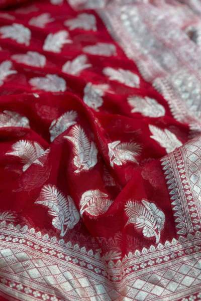 Red Pure Khaddi Georgette Leaf with Flowers Banarasi Handloom Saree in Varanasi