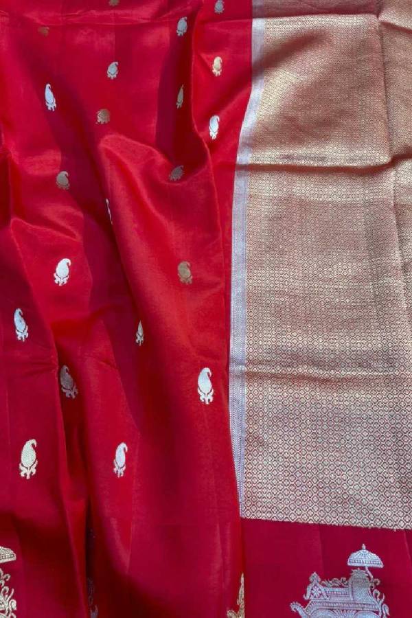 Red Pure Raw Mango Banarasi Handloom Saree in Varanasi