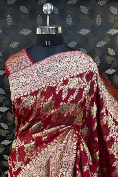 Red Rungkaat Georgette Banarasi Handloom Saree Manufacturers, Suppliers, Exporters in Fatehabad