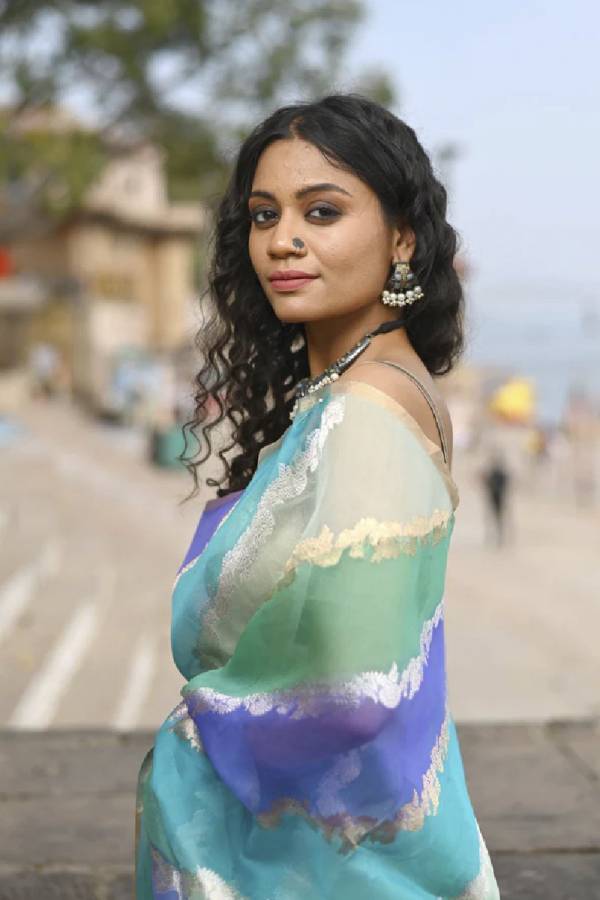 Sea Green Pure Kora Tissue Rungkaat Banaras Handloom Saree in Varanasi