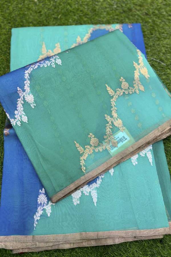 Sky Blue Pure Kora Katan Rungkaat Banarasi Handloom Saree in Varanasi
